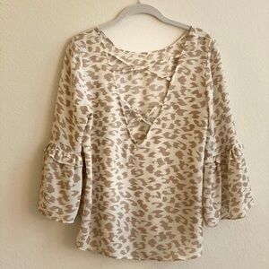 Charming Charlie | Small | Leopard blouse with low back